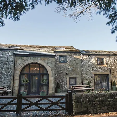 Hotel The Lister Arms 4*