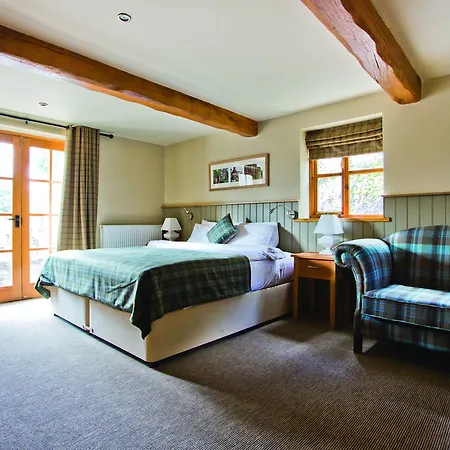 酒店 利斯特亚姆斯宾馆 4*