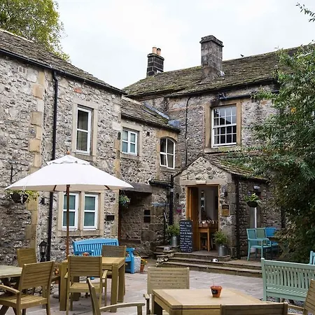 The Lister Arms Hotel 4*
