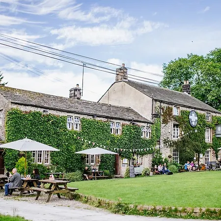 The Lister Arms 4*