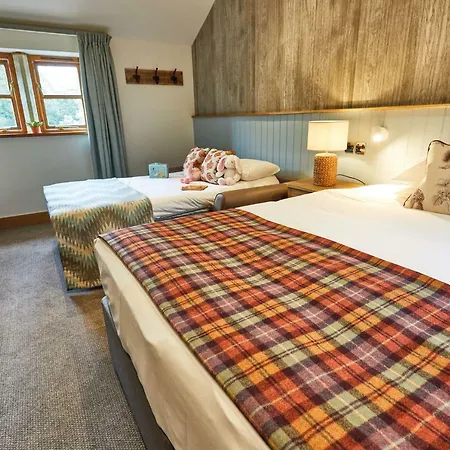 The Lister Arms 4* Malham