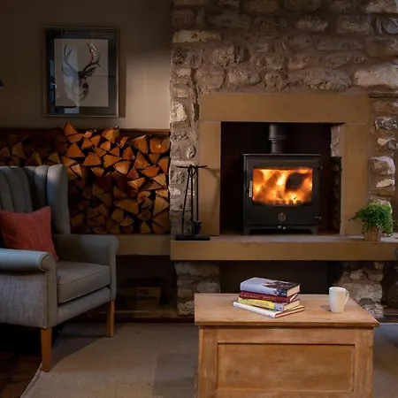 מלון The Lister Arms מלהאם