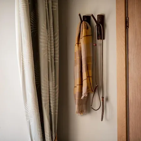 The Lister Arms - A Thwaites Of Character 4* Malham