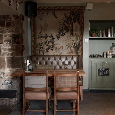 Hotel The Lister Arms - A Thwaites Of Character 4*