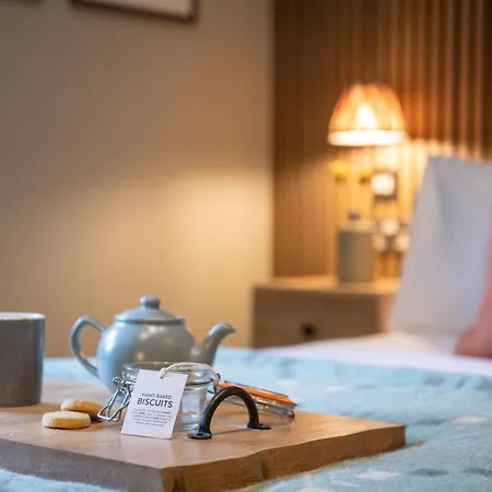 Hotel The Lister Arms - A Thwaites Of Character