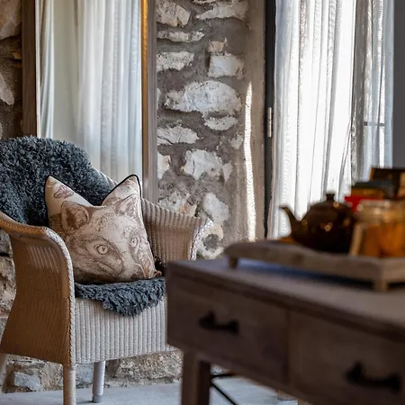 The Lister Arms Szálloda 4*