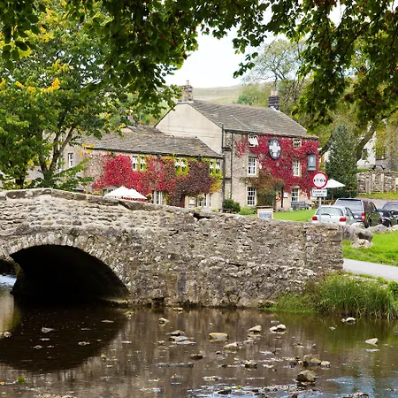 Hotel The Lister Arms - A Thwaites Of Character Malham
