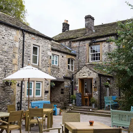 The Lister Arms 4*