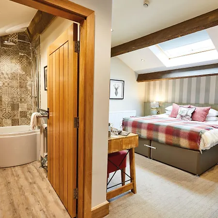 The Lister Arms Hotel 4*