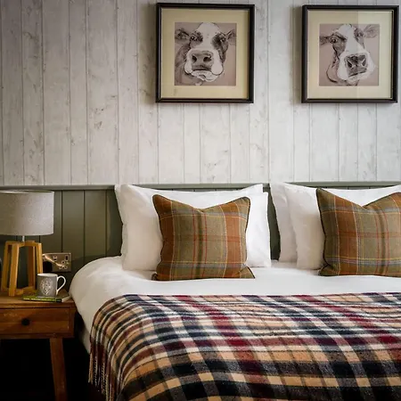 The Lister Arms - A Thwaites Of Character 4*