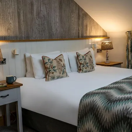 Hotel The Lister Arms - A Thwaites Of Character