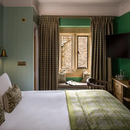 The Lister Arms 4* Malham