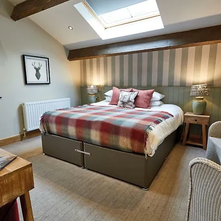 The Lister Arms Hotel 4*