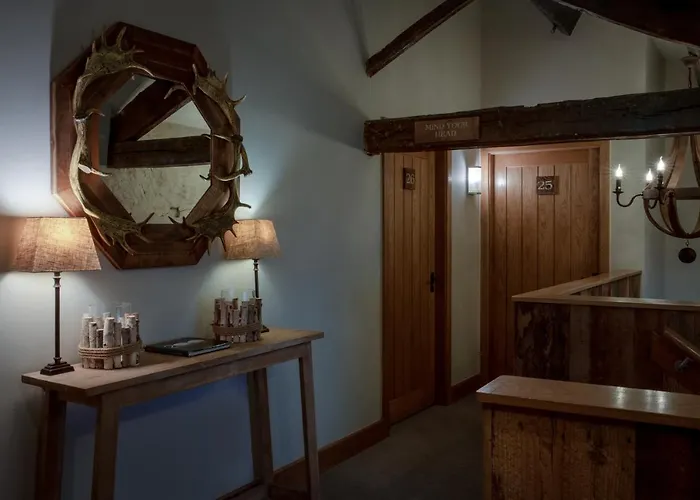 Hotel The Lister Arms 4*